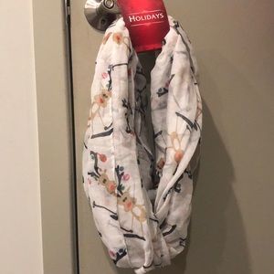 Very cute Reindeer Christmas scarf!